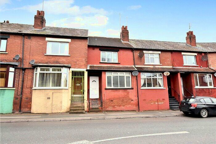 2 Bedroom Terraced House To Rent In Canal Road, Armley, Leeds, LS12