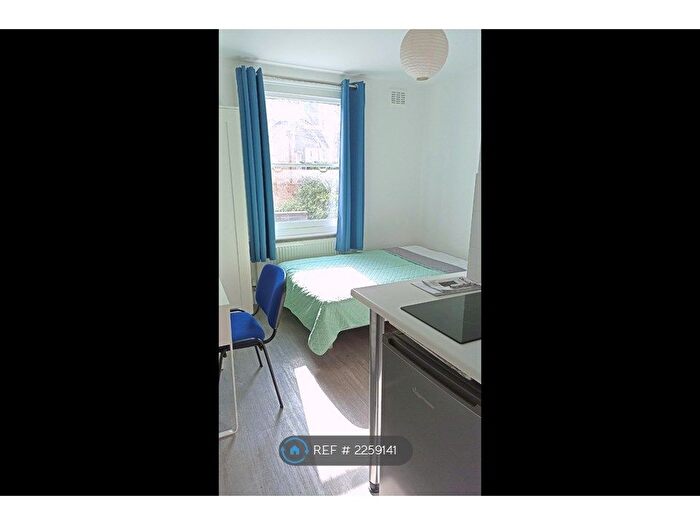 Studio To Rent In Ashmore Road, London, W9