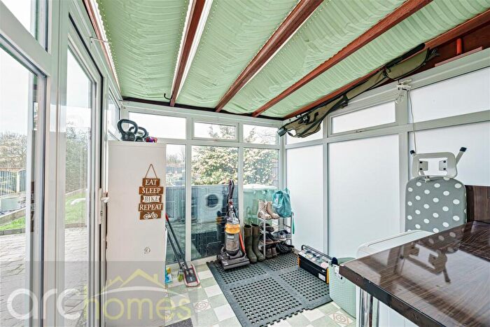 2 Bedroom Semi-Detached House For Sale In Wigan Road, Atherton, Manchester, M46