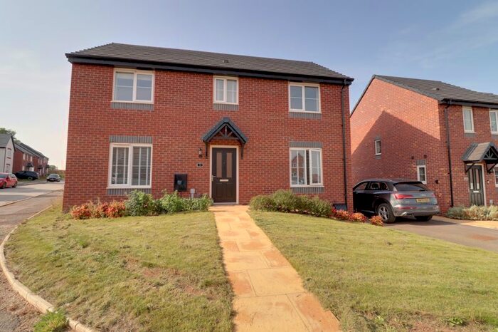 4 Bedroom Detached House To Rent In Bolsover Drive, Burley Fields, Stafford, ST16