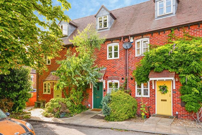 3 Bedroom Terraced House For Sale In Chapel Mews, Bicester, Oxfordshire, OX26