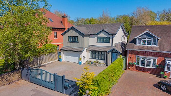 5 Bedroom Detached House For Sale In Fishers Drive, Shirley, Solihull, West Midlands, B90