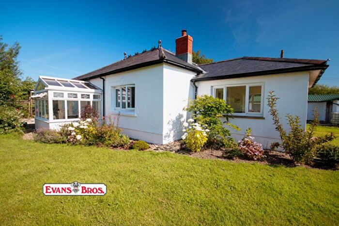 3 Bedroom Smallholding For Sale In Tregroes, Nr Llandysul, SA44