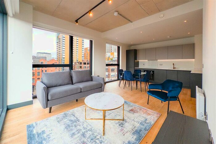 2 Bedroom Apartment To Rent In New Cross Central, M4