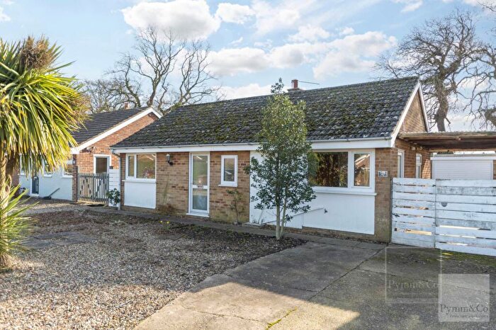 3 Bedroom Detached Bungalow For Sale In Two Saints Close, Hoveton, NR12