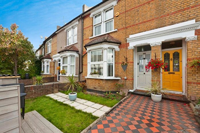 3 Bedroom Terraced House For Sale In Singlewell Road, Gravesend, Kent, DA11