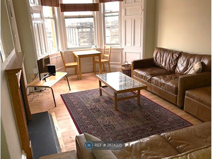 4 Bedroom Flat To Rent In New Town, Edinburgh, EH7