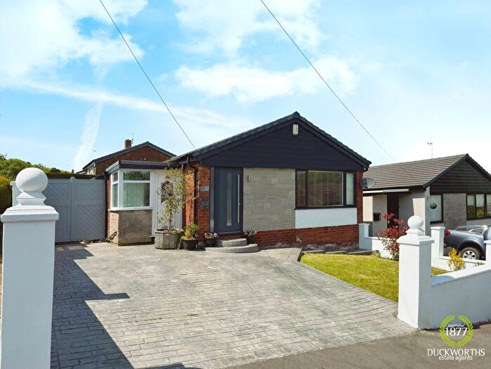 2 Bedroom Detached Bungalow For Sale In Laburnum Drive, Oswaldtwistle, BB5