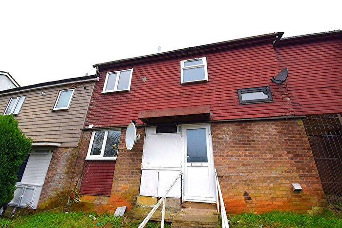 4 Bedroom Terraced House To Rent In Far Meadow Court, Northampton, NN3