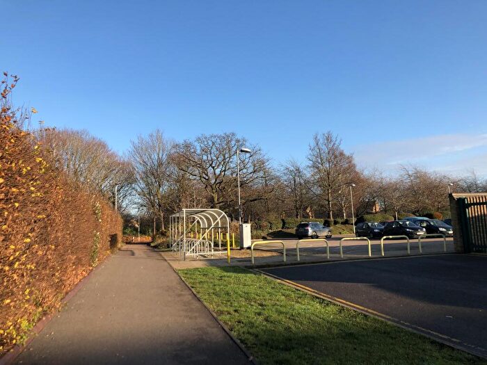 2 Bedroom Apartment To Rent In Cambridgeshire, Peterborough, PE2