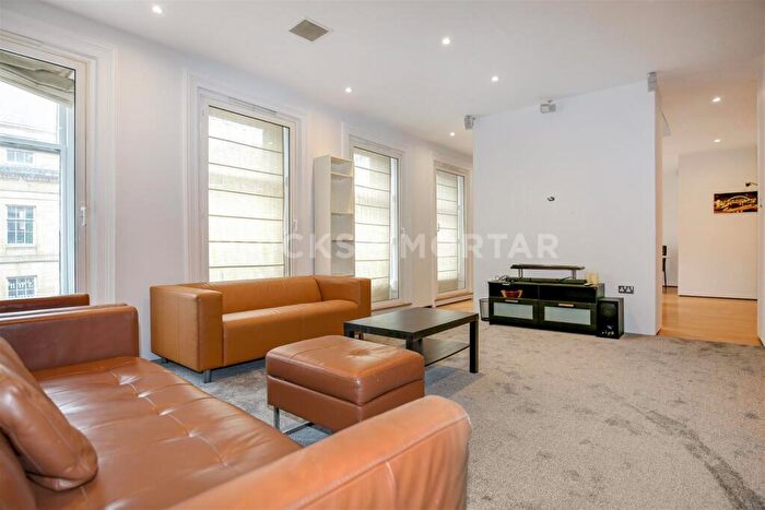 3 Bedroom Penthouse To Rent In Grey Street, Newcastle Upon Tyne, NE1