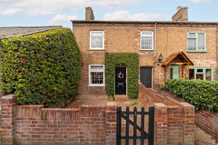 2 Bedroom Semi Detached House For Sale In Eynesbury, St. Neots, Cambridgeshire, PE19