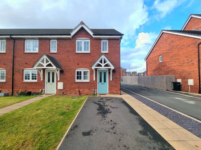 2 Bedroom End Of Terrace House To Rent In Lamprey Road, Ellesmere Port, Cheshire, CH66