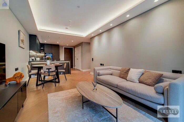 2 Bedroom Flat To Rent In Cleveland Street, London, W1T