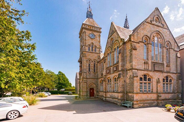 2 Bedroom Retirement Property For Sale In Knox Court, Knox Place, Haddington, EH41
