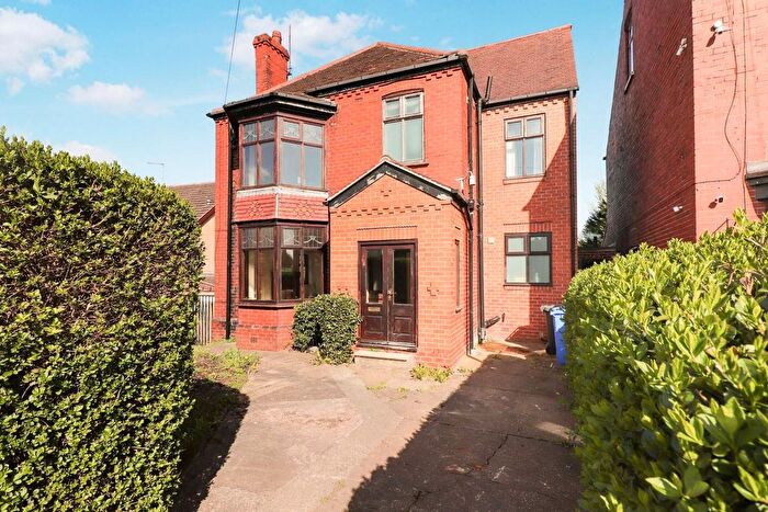 5 Bedroom Detached House For Sale In High Greave, Sheffield, S5