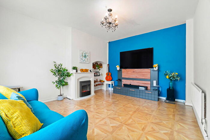 3 Bedroom Terraced House For Sale In Swallands Road, SE6