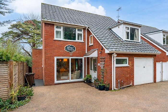 4 Bedroom Detached House For Sale In London Road, Hertford, SG13