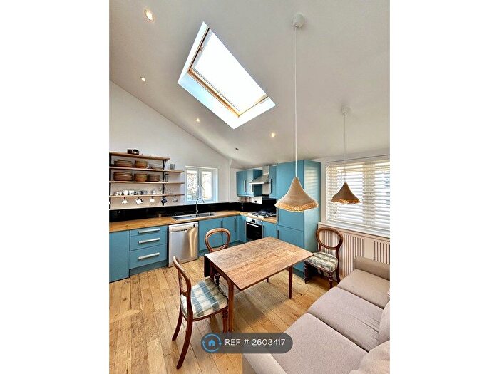 4 Bedroom Maisonette To Rent In Collingbourne Road, London, W12