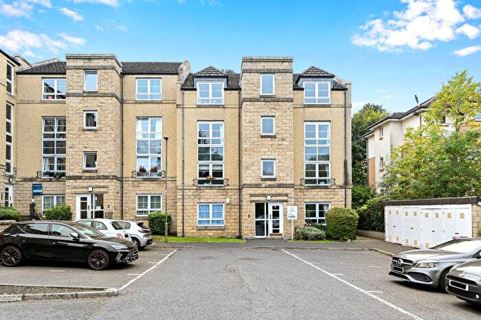 2 Bedroom Flat For Sale In / Inglis Green Gait, Longstone, Edinburgh, EH14