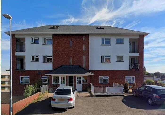 2 Bedroom Flat To Rent In Flat, Howsell Road, Malvern Link, WR14