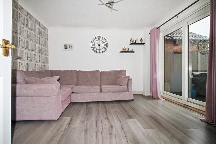 2 Bedroom End Terrace House For Sale In Rye Walk, Herne Bay, Kent, CT6