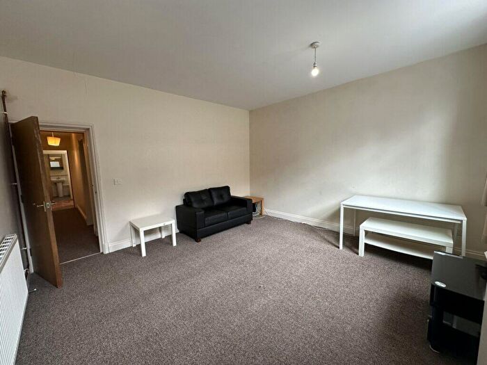 1 Bedroom Flat To Rent In Tudor Road, Leicester, LE3