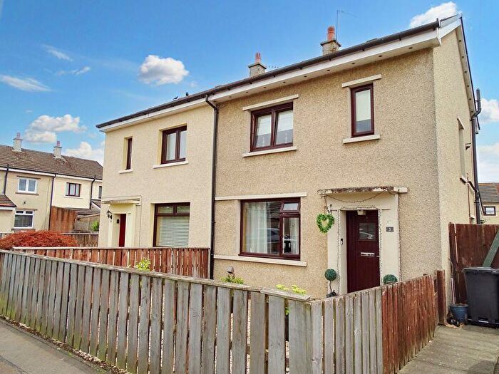 3 Bedroom Semi-Detached House For Sale In Castle Terrace, Clackmannan, FK10
