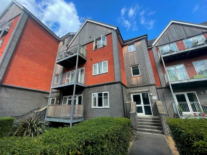 2 Bedroom Apartment To Rent In Millward Drive, Bletchley, Milton Keynes, MK2