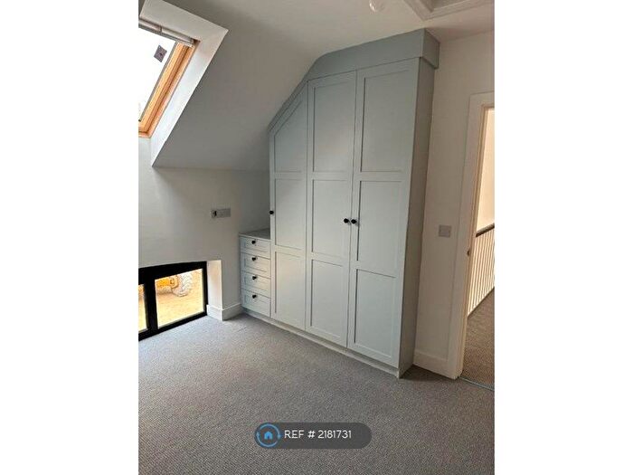 2 Bedroom Semi-Detached House To Rent In Plough Hill, Lincolnshire, LN7