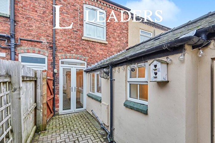 1 Bedroom Flat To Rent In George Street, DE55