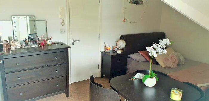 Studio To Rent In 2 Western Elms Avenue, Reading RG30