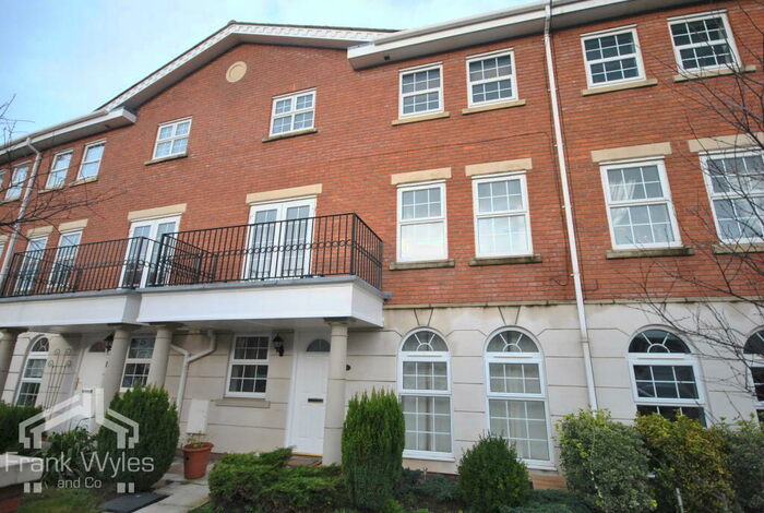 4 Bedroom Town House To Rent In Coopers Row, Lytham St Annes, Lancashire, FY8
