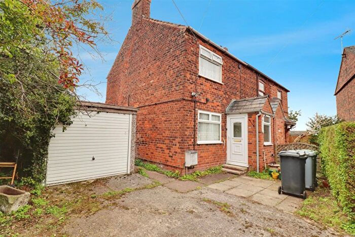 2 Bedroom Semi-detached House For Sale In Waterloo Road, Haslington, CW1