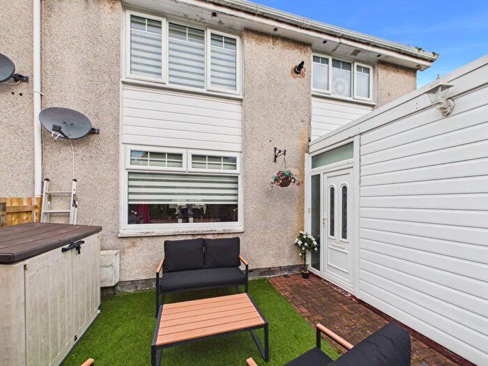 3 Bedroom Terraced House For Sale In Lindsay Loan, Lanark, ML11