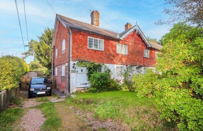 2 Bedroom Semi-Detached House For Sale In Battle Road, Staplecross, Cripps Corner, TN32