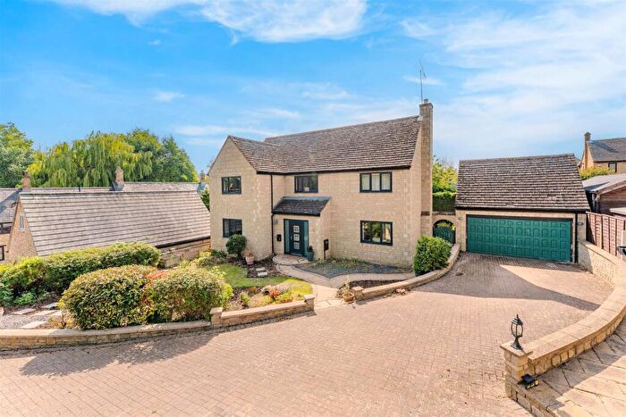 4 Bedroom Detached House For Sale In Harpers Close, Great Oakley, Corby, NN18
