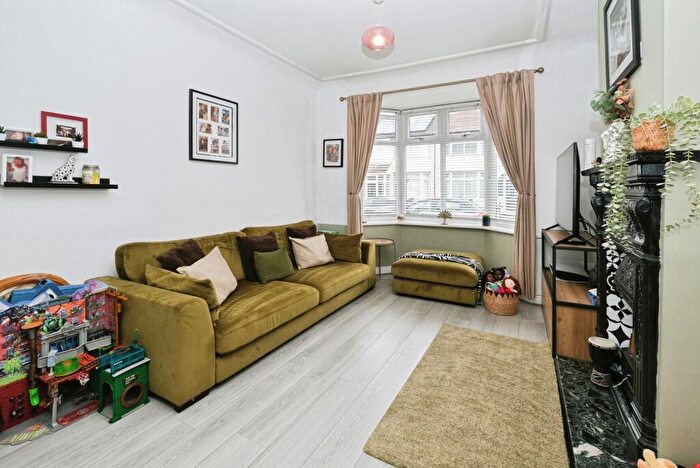 3 Bedroom Terraced House For Sale In Dovercliffe Road, Liverpool, Merseyside, L13