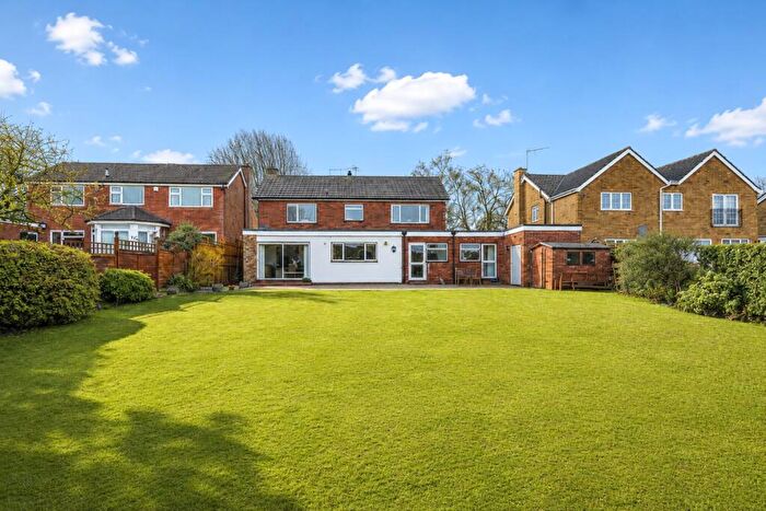 5 Bedroom Detached House For Sale In Dale Avenue, Wheathampstead, St. Albans, Hertfordshire, AL4
