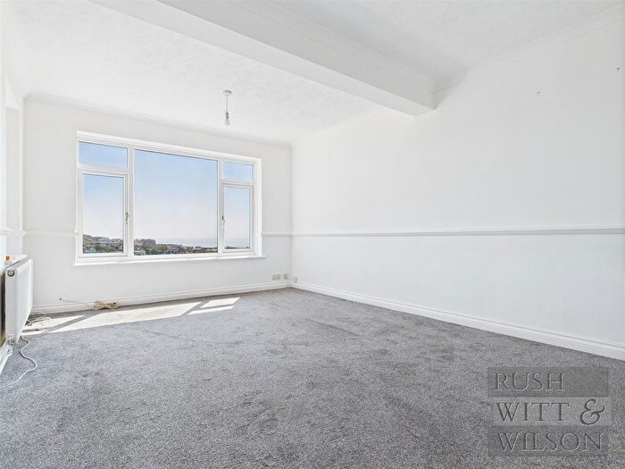 2 Bedroom Flat For Sale In Harley Shute Road, St Leonards-On-Sea, TN38