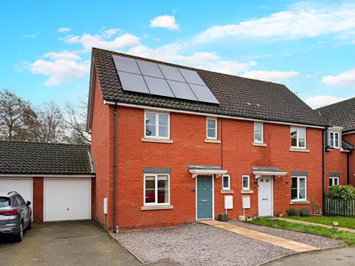 3 Bedroom End Of Terrace House For Sale In Crooked Creek Road, Rendlesham, Woodbridge, IP12