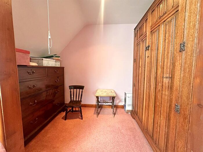 3 Bedroom House For Sale In Mill Head, Bampton, Tiverton, EX16