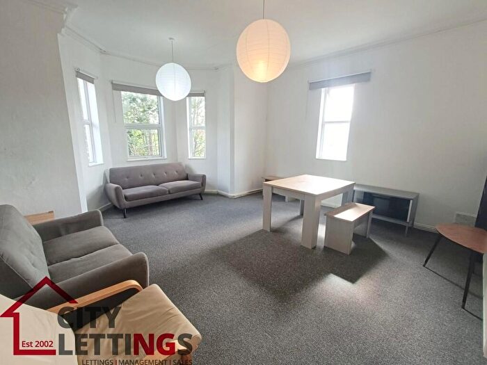 4 Bedroom Flat To Rent In Raleigh Street, Arboretum, NG7
