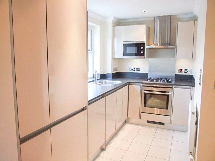 2 Bedroom Apartment To Rent In Westbrook Court, Reading Road, Wokingham, Berkshire, RG41
