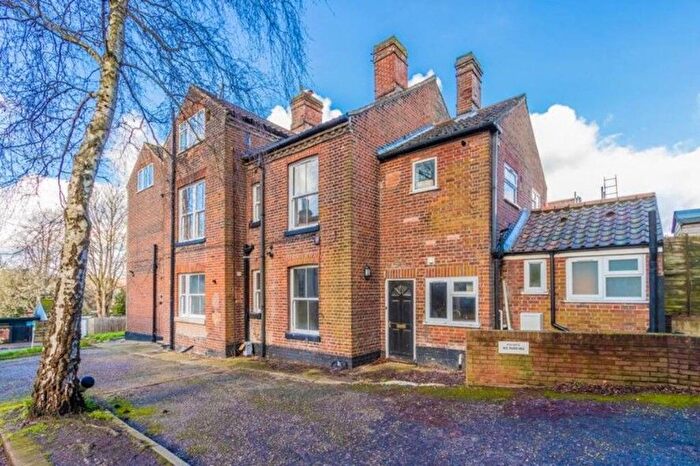 4 Bedroom Block Of Flats For Sale In A Mill Hill Road, Norwich, Norfolk, NR2