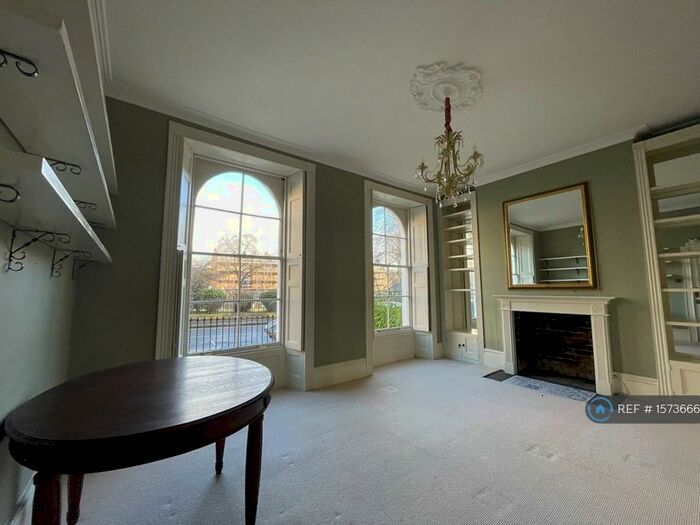 1 Bedroom Flat To Rent In Clapton Square, London, E5