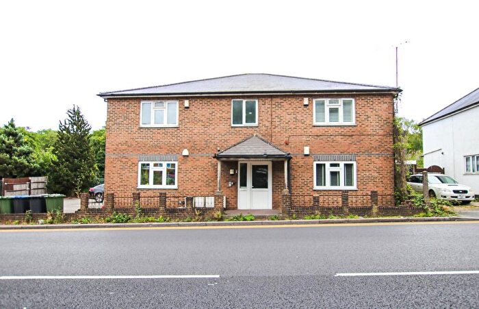 2 Bedroom Flat To Rent In - Brighton Road, Hooley, Coulsdon, CR5