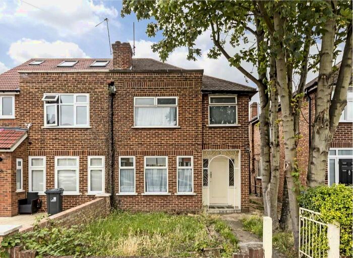 3 Bedroom Semi-Detached House To Rent In Wyresdale Crescent, Greenford, Greater London, UB6
