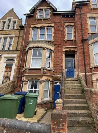 4 Bedroom Apartment To Rent In Iffley Road, Hmo Ready Sharers, OX4