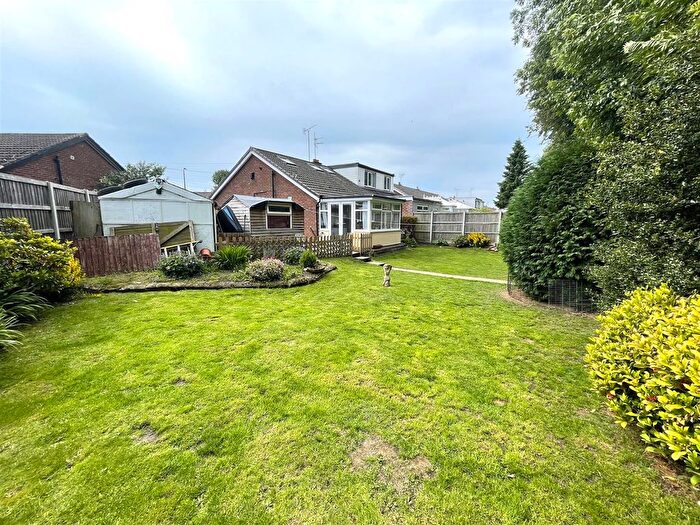 3 Bedroom Semi-Detached Bungalow For Sale In Thirlmere Road, Partington, Manchester, M31
